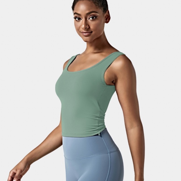 Halara U neck backless tank Hedge Green size XS - Picture 3 of 7